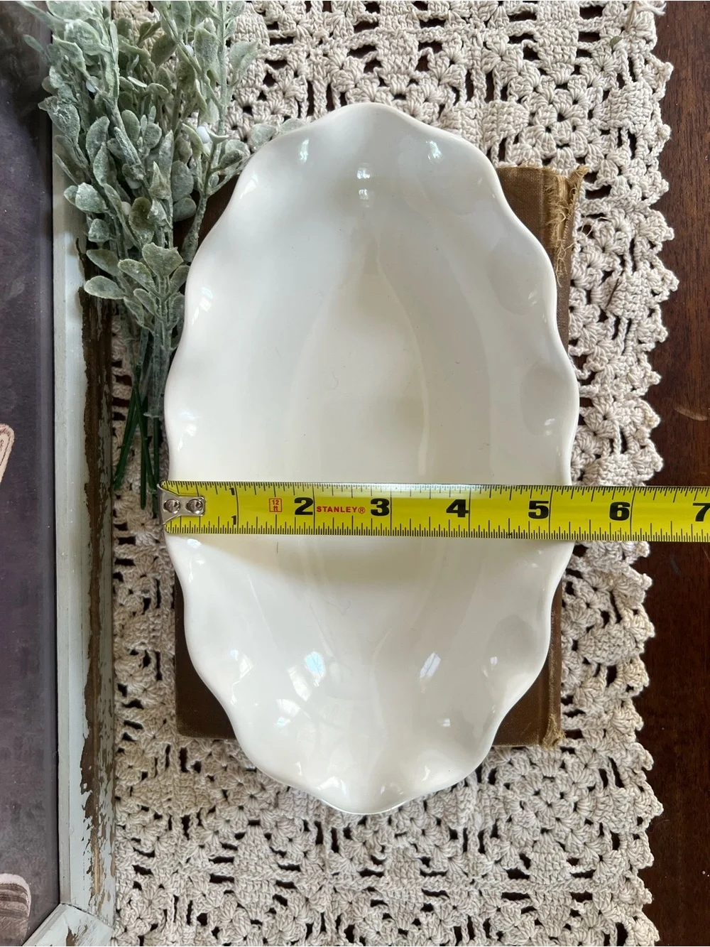 Vintage Pfaltzgraff Stoneware White Scalloped Relish/Candy Dish